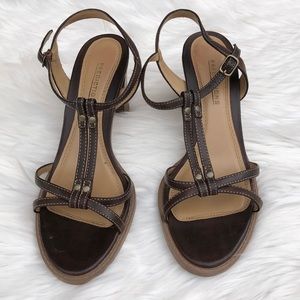 Predictions brown strappy sandal